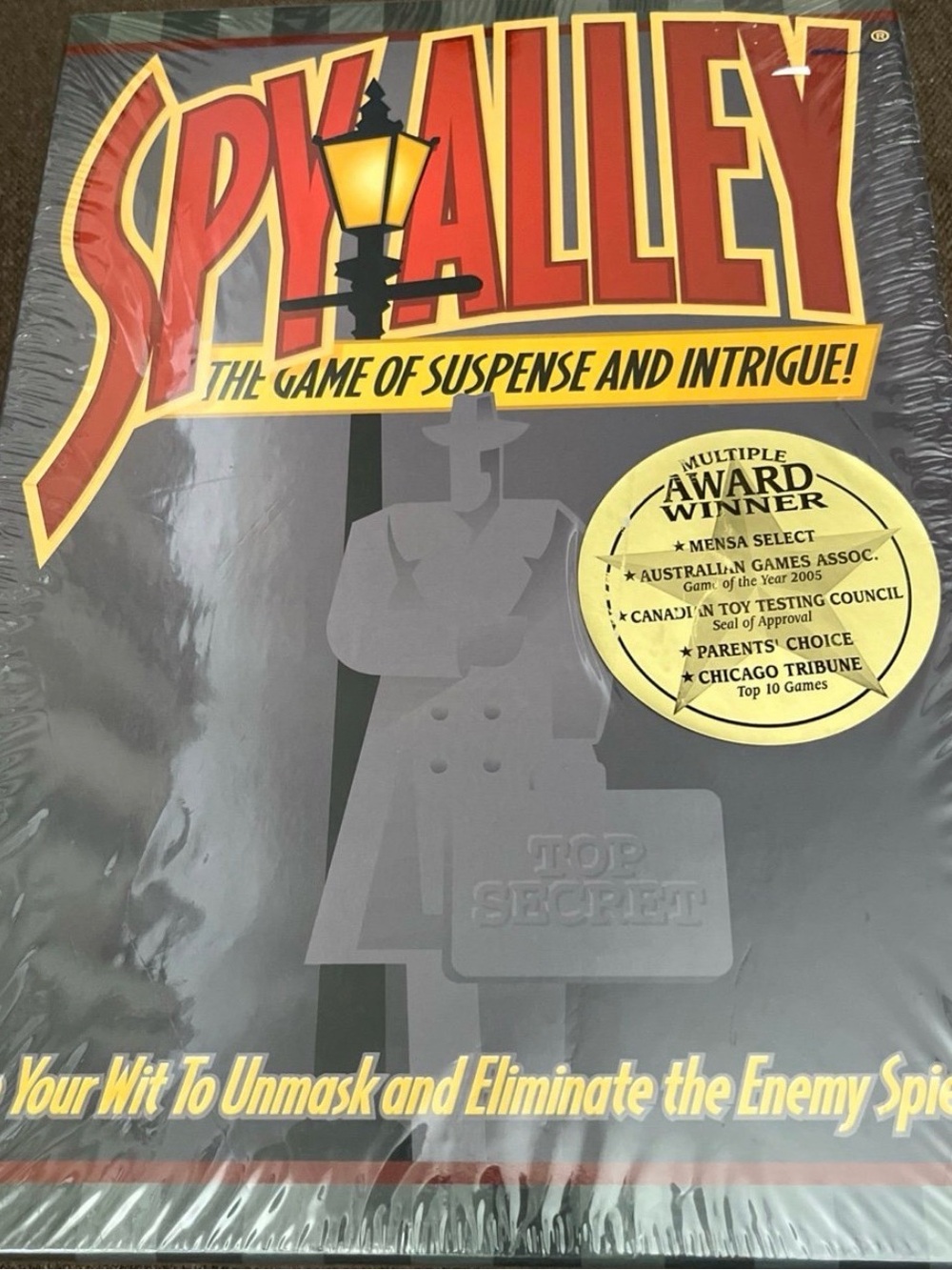NEW Spy Alley strategy Game Suspense Intrigue Award Winning Mensa Award Sealed